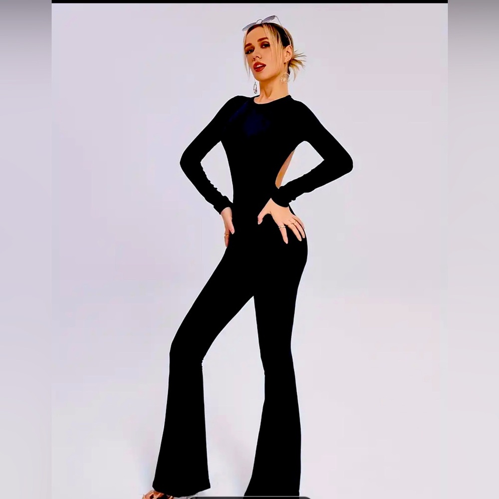 New Backless Long Sleeve Jumpsuit